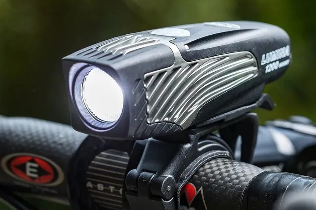 La importancia de las luces de bicicleta para tu seguridad