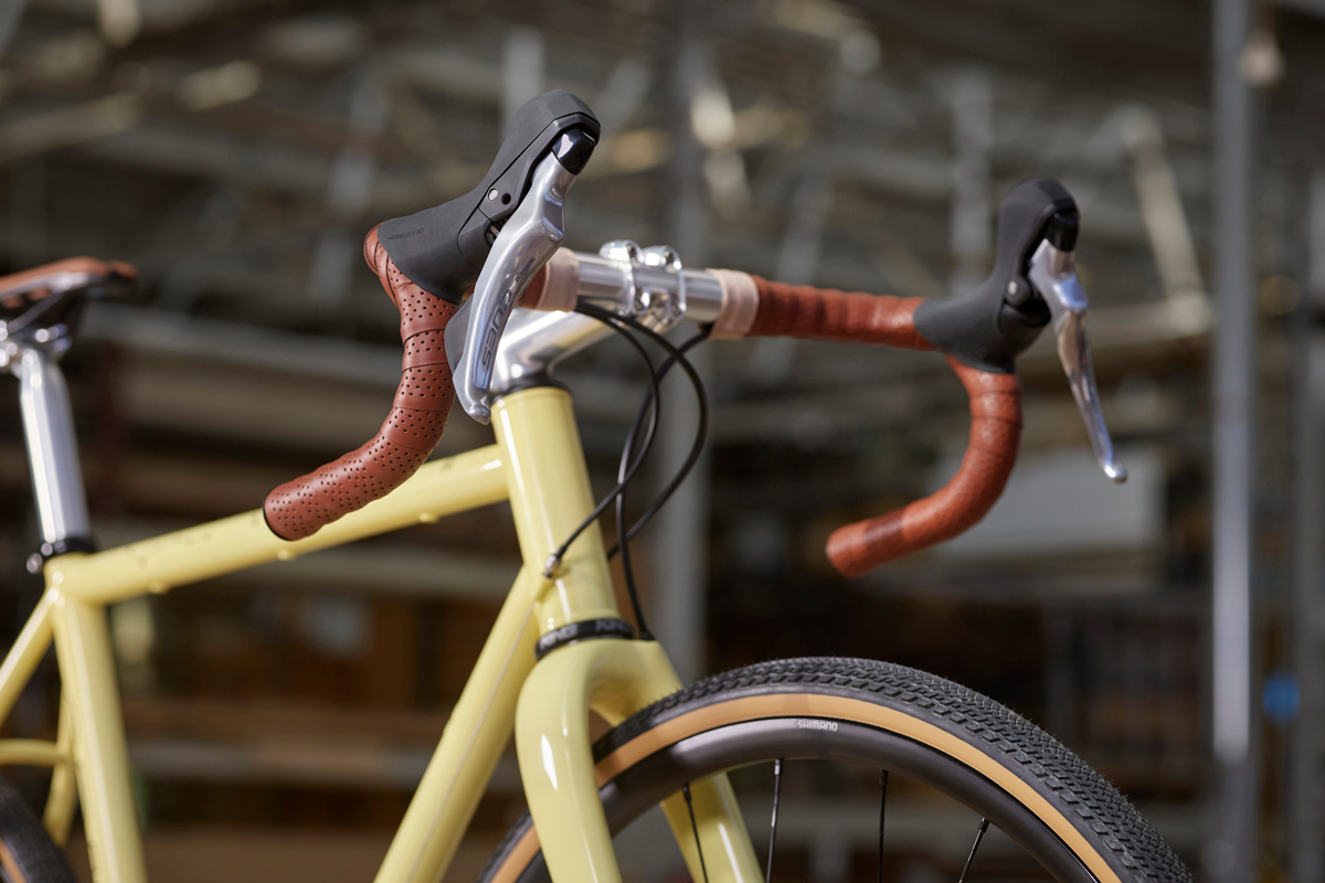 SHIMANO-CUES-10-VELOCIDADES-ALUMINIO-03