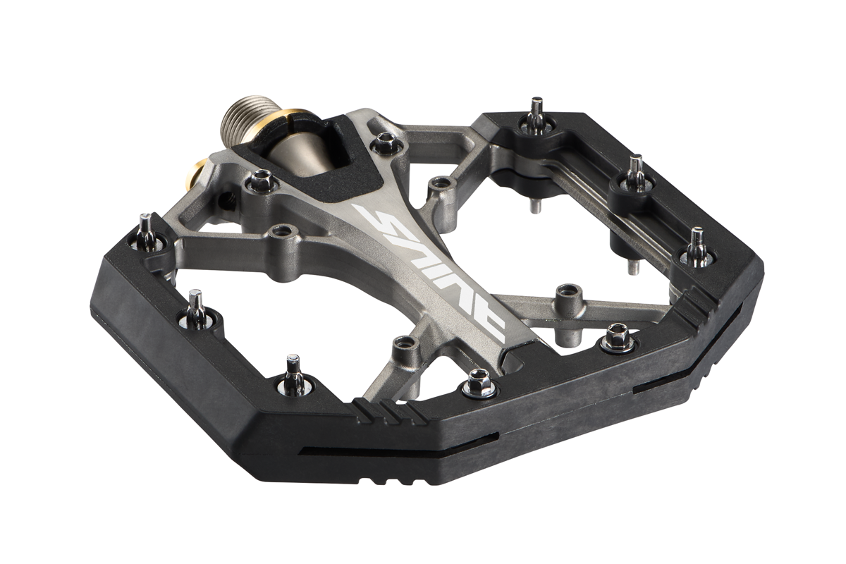 Shimano pedales planos SAINT y DEORE XT